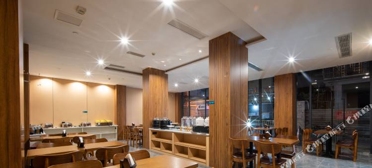 VALATOMS梵拉图酒店(马家巷绵阳站店)图片