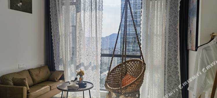 依墁家民宿(南充北站店)图片