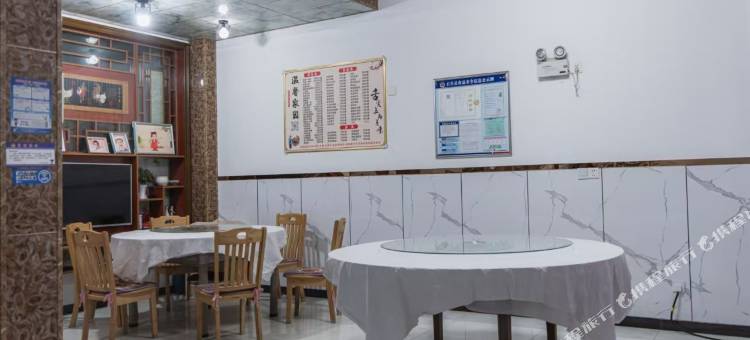 温馨家园民宿(石台牯牛降店)图片