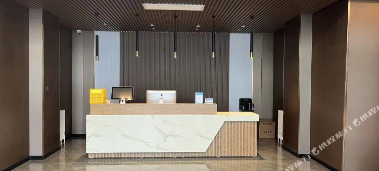 拾光青年酒店(西安北大学城浐灞惠泽居店)图片