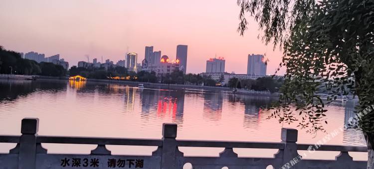 华驿精选酒店(德州人民公园汽车总站店)图片