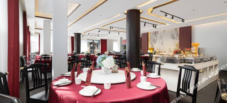 凤凰禧园园林江景度假酒店(凤凰县雨桥店)图片