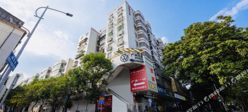 七喜商务公寓(梅花园地铁站店)图片