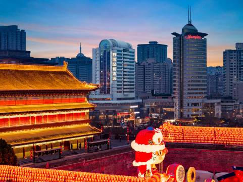 万信至格酒店(西安钟鼓楼永宁门地铁站店)图片