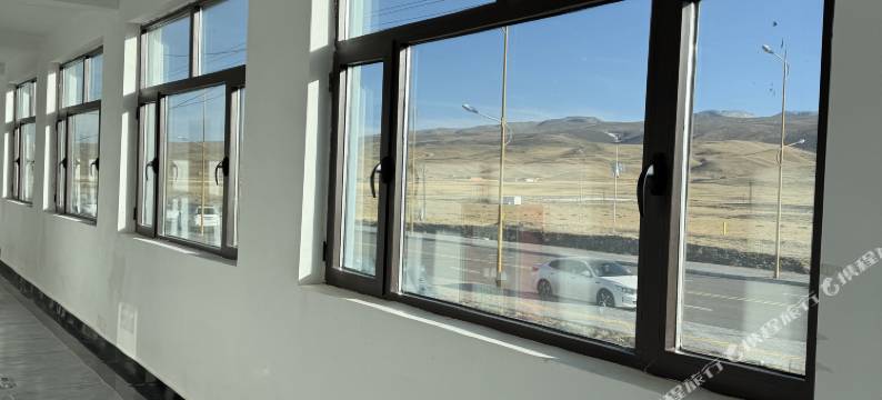 黑马河看山看湖民宿图片