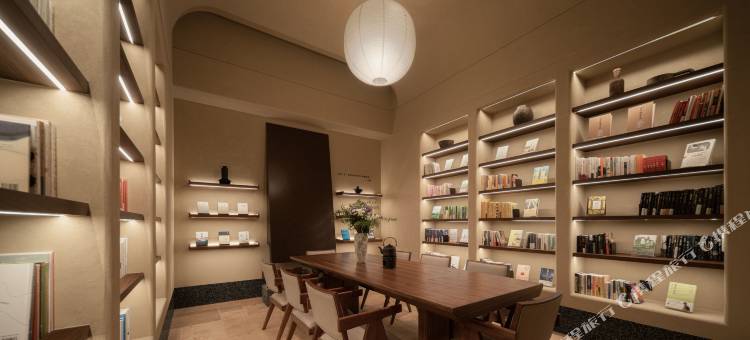 武汉国际广场江汉路亚朵酒店图片