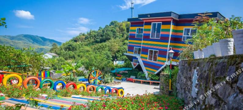 宁波奇遇谷民宿(溪口景区店)图片