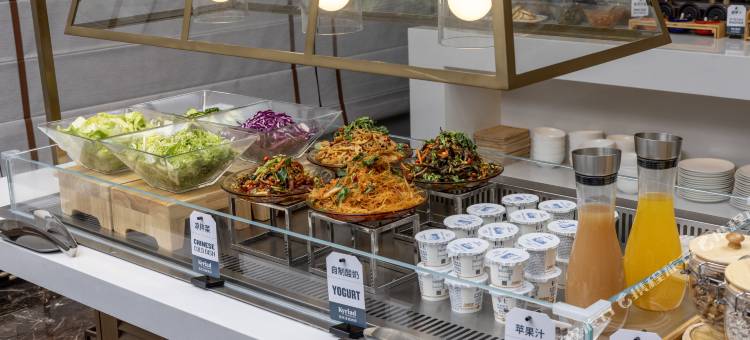 凯里亚德酒店(临沧佤山凤城玉龙湖公园店)图片