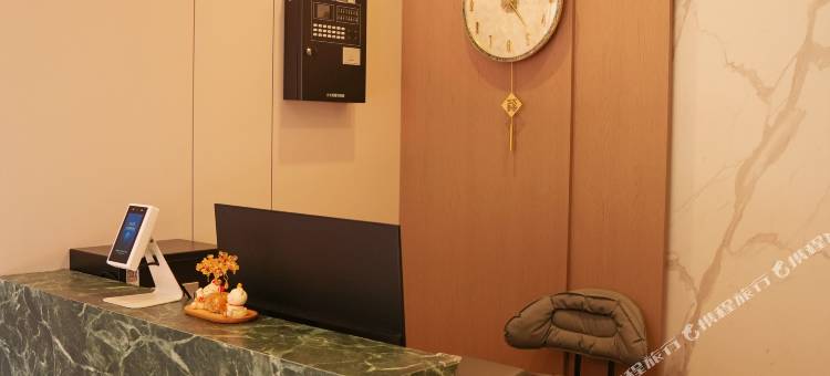 臻悦酒店(阿尔山火车站温泉景区店)图片