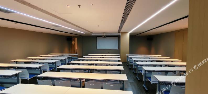 白玉兰商务酒店(嫩江公路客运总站店)图片