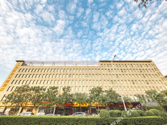 圣菲特花园酒店(郑州高铁东站会展中心店)_地址:金水东路与通泰路交汇