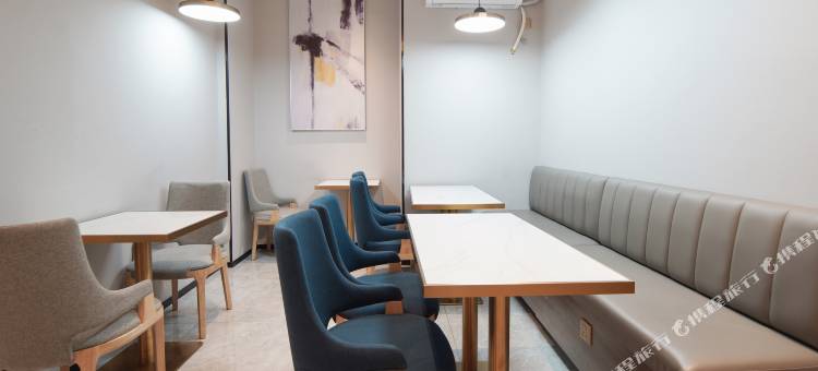 7天优品Premium酒店(德阳五洲广场工程职业技术大学店)图片