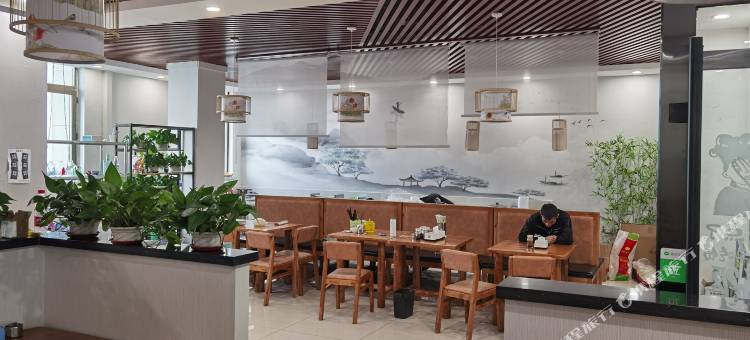 睿柏云酒店(长春一汽高专店)图片