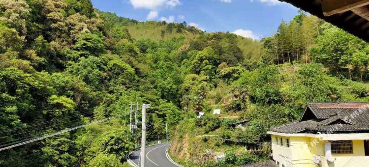 绥宁山禾里民宿图片