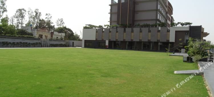 大拱门酒店及会议中心(The Grand Arc Hotel and Convention Centre)图片