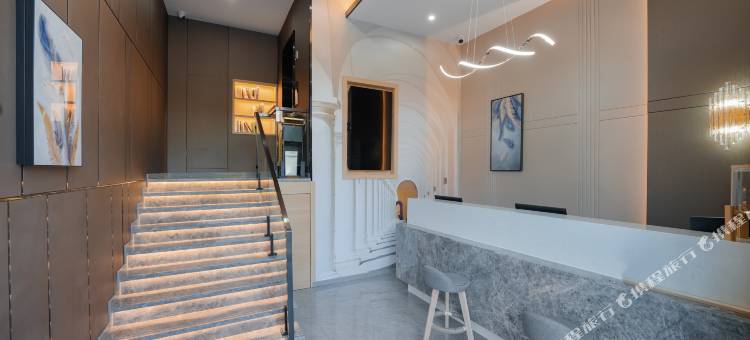 怡莱酒店(南京仙林中心地铁站店)图片