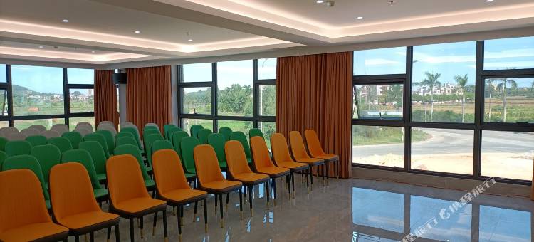 海云天海景公寓(东海岛店)图片