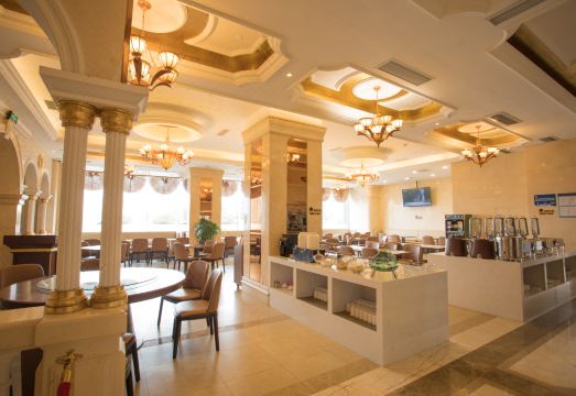 Vienna International Hotel (Shanghai New International Expo Center  Zhoupu subway station) Hotel Overview