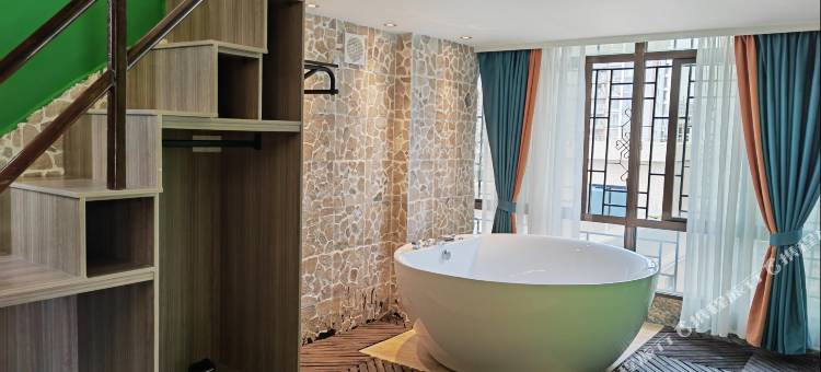 私宅印象民宿(电白万达广场店)图片