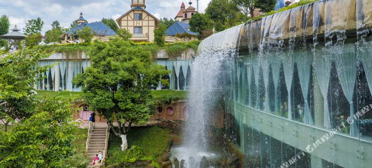 寻甸凤龙湾度假酒店图片