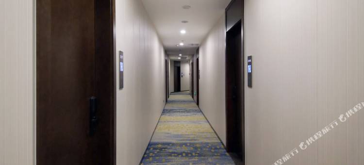 格菲酒店(上海临港滴水湖天文馆海洋公园店)图片