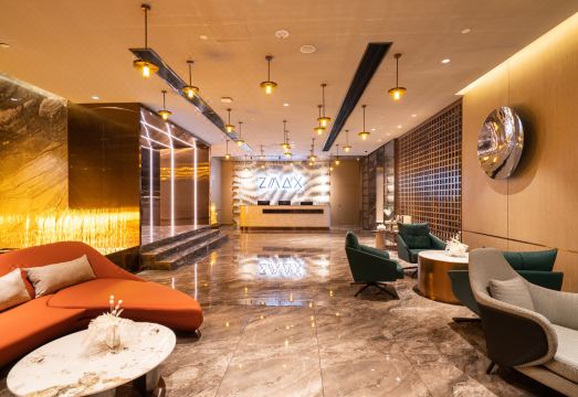 ZMAX满兮酒店（广州珠江新城五羊邨地铁站店）外景图