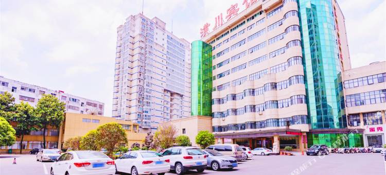 潢川宾馆(西亚超市店)图片