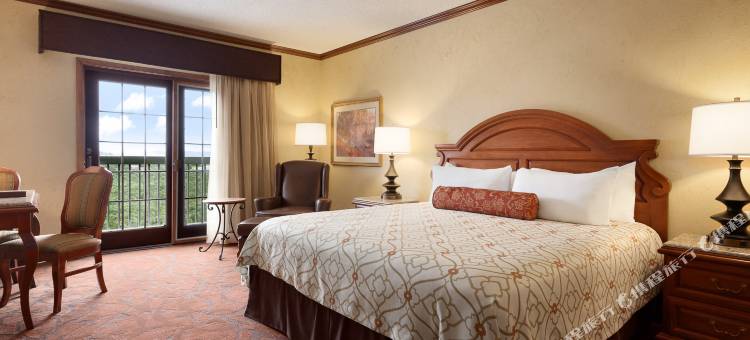 湖上度假酒店及会议中心(Chateau on the Lake Resort Spa and Convention Center)图片
