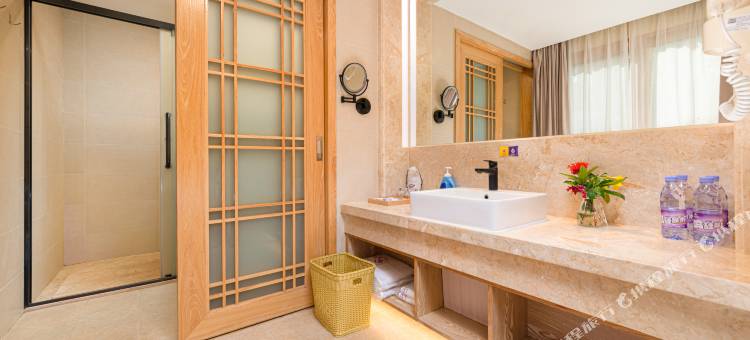 顺逸东方白盆湖温泉酒店(惠州惠东白盆珠店)图片