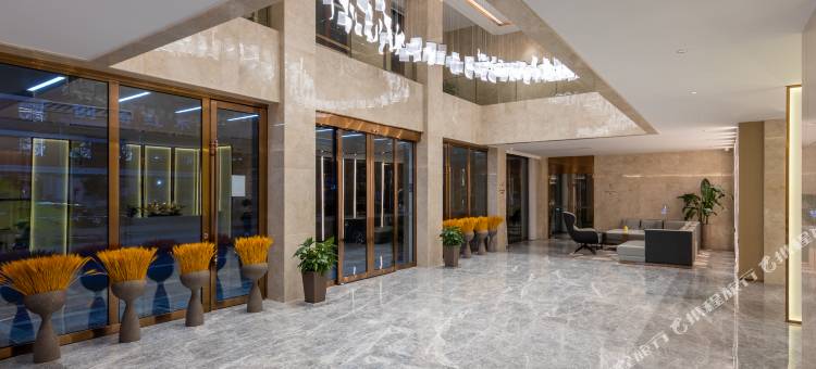 麗枫酒店(东阳花园红木家具城横店机场店)图片