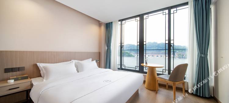 逸宿轻居酒店(宁波鄞江古镇栎社机场店)图片