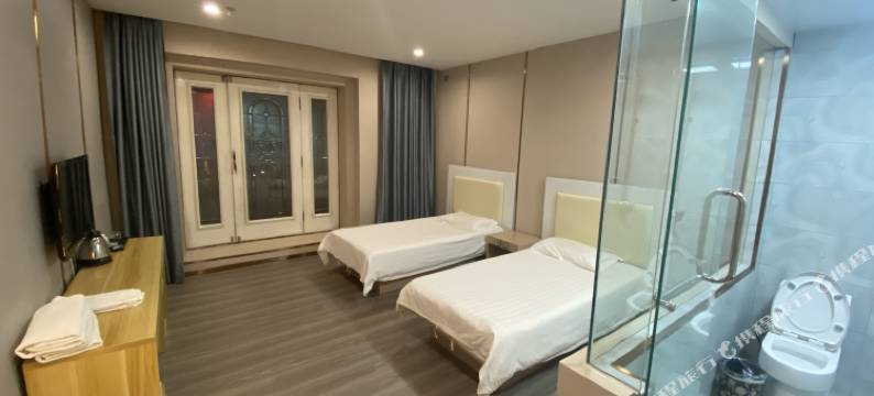 陆玖宾馆(黑龙江省医院中山路店)图片