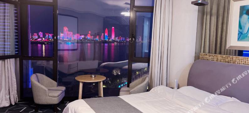 优选智慧江景酒店(积玉桥临江店)图片