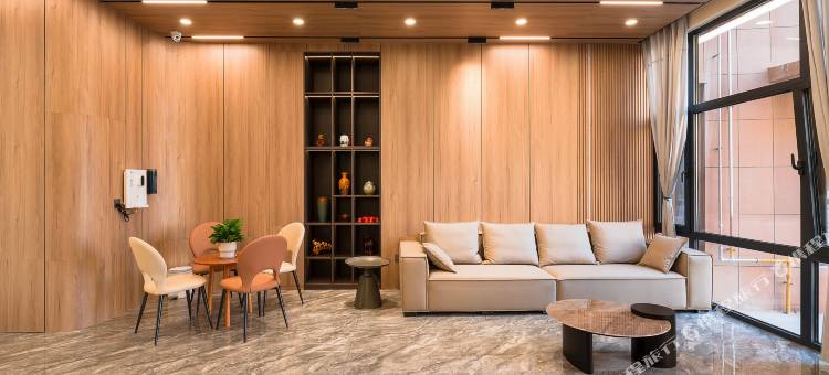 四季雅筑民宿(青岛胶东国际机场店)图片