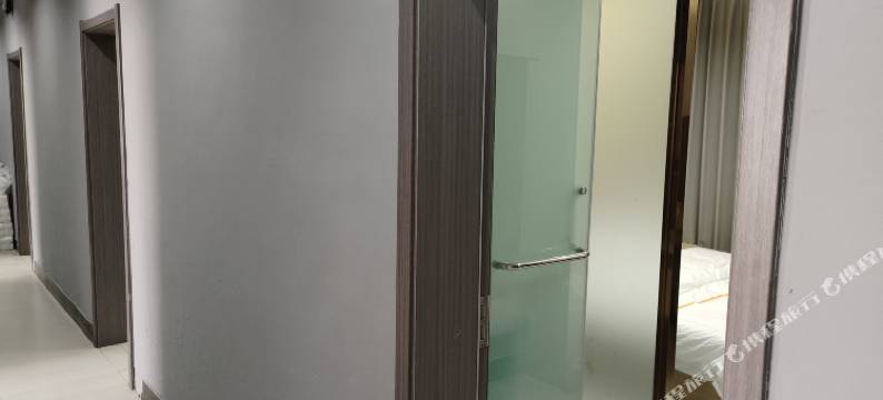 新郑市洁佳宾馆(河南工程学院沙窝李地铁站店)图片