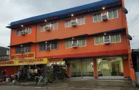 RedDoorz @ Johsons Pension House Butuan City - 2 Sao