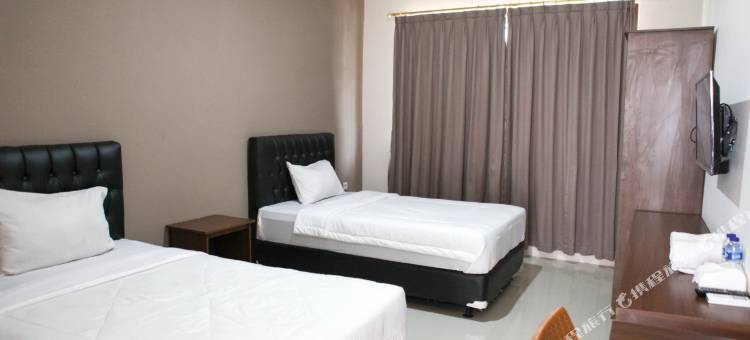 井里汶拉哈于酒店(Rahayu Hotel Cirebon)图片