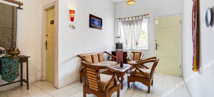 超级OYO 90349 Edotel Tebe Shariah(Super OYO 90349 Edotel Tebe Syariah)图片