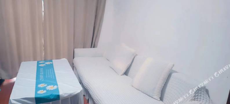 享梦青年旅舍(兰花广场店)图片