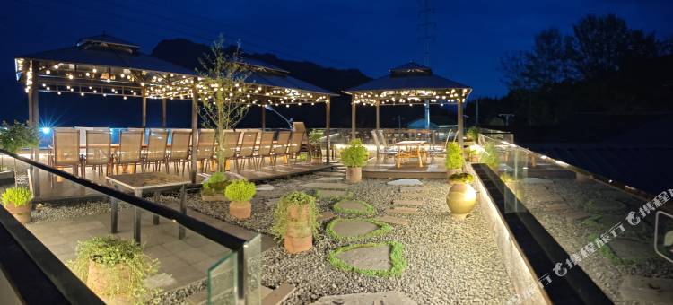 鸽子花客栈民宿(荥经龙苍沟国家森林公园店)图片