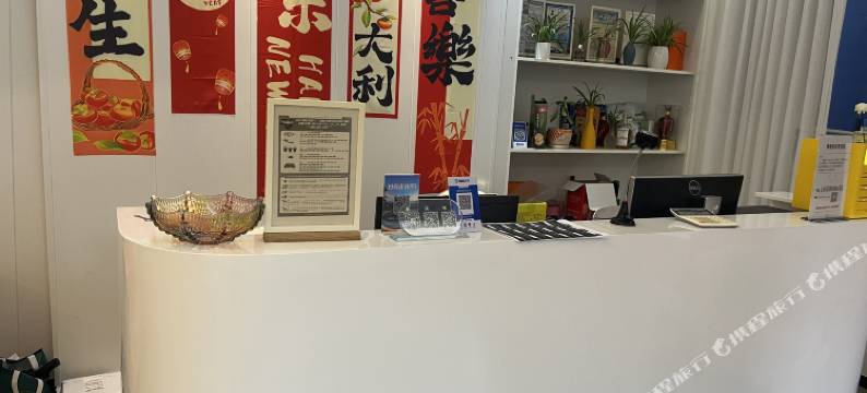 晴海湾海景公寓(厦门大学世茂双子塔店)图片
