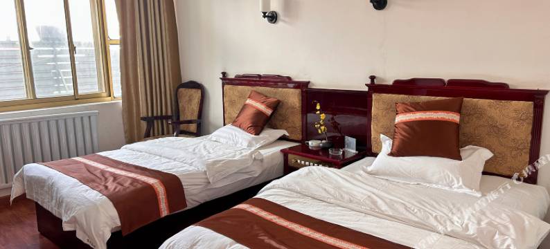 普兰京华宾馆图片