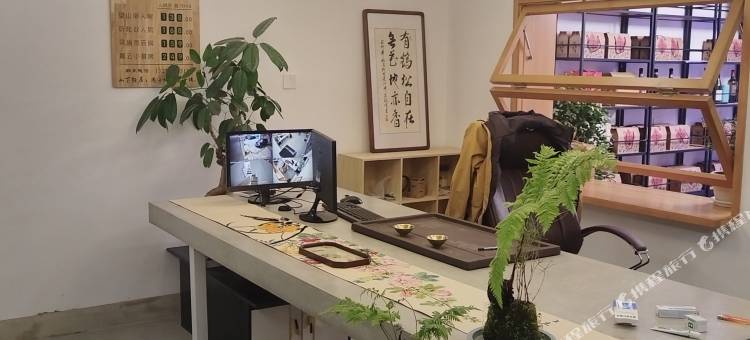 卓资山下轻居民宿图片