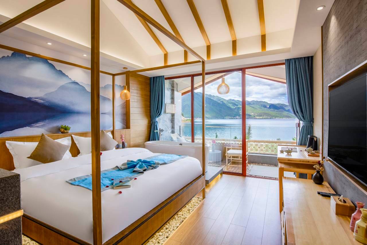 泸沽湖碧云居观云客栈(蒗放码头店)图片