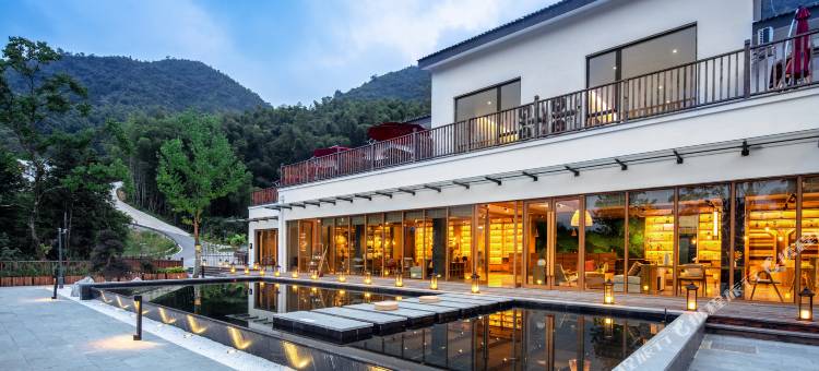 九华山陌上花间堂·雾涧图片