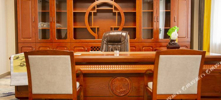 积石山添源大饭店图片