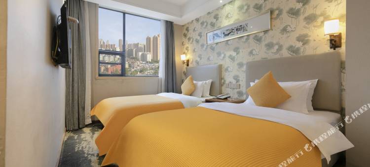 鑫源国际酒店(南漳水镜广场店)图片