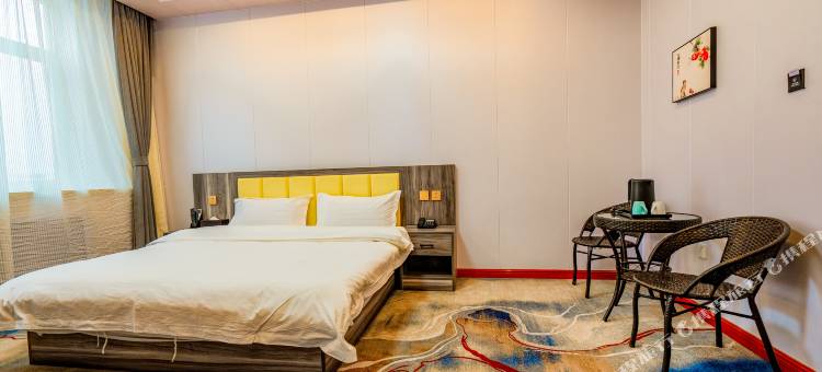 昆仑酒店(赤峰市医院店)图片