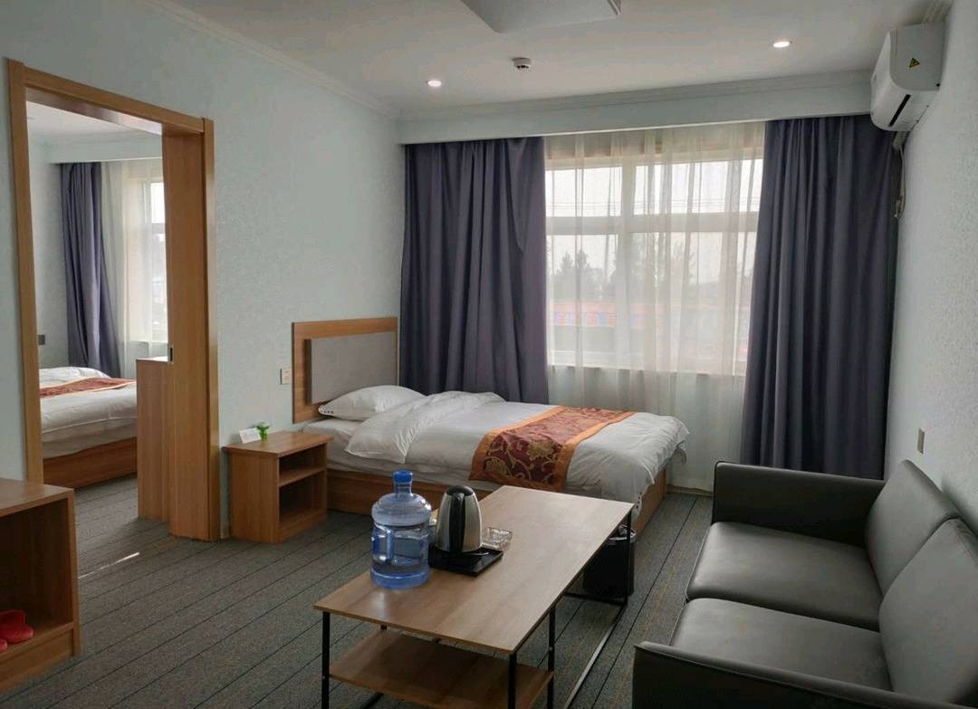 梁山翔龙商务宾馆