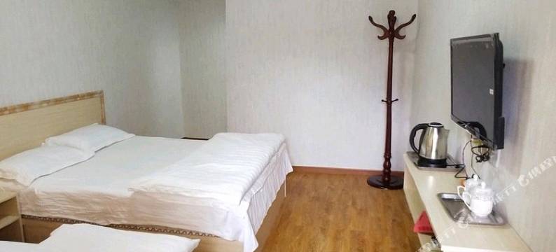 普兰聚朋住宿图片